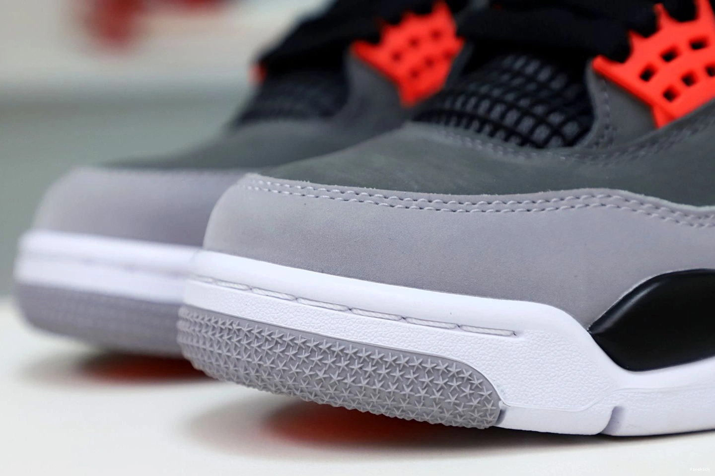 JORDAN AIR INFRARED 4 0315